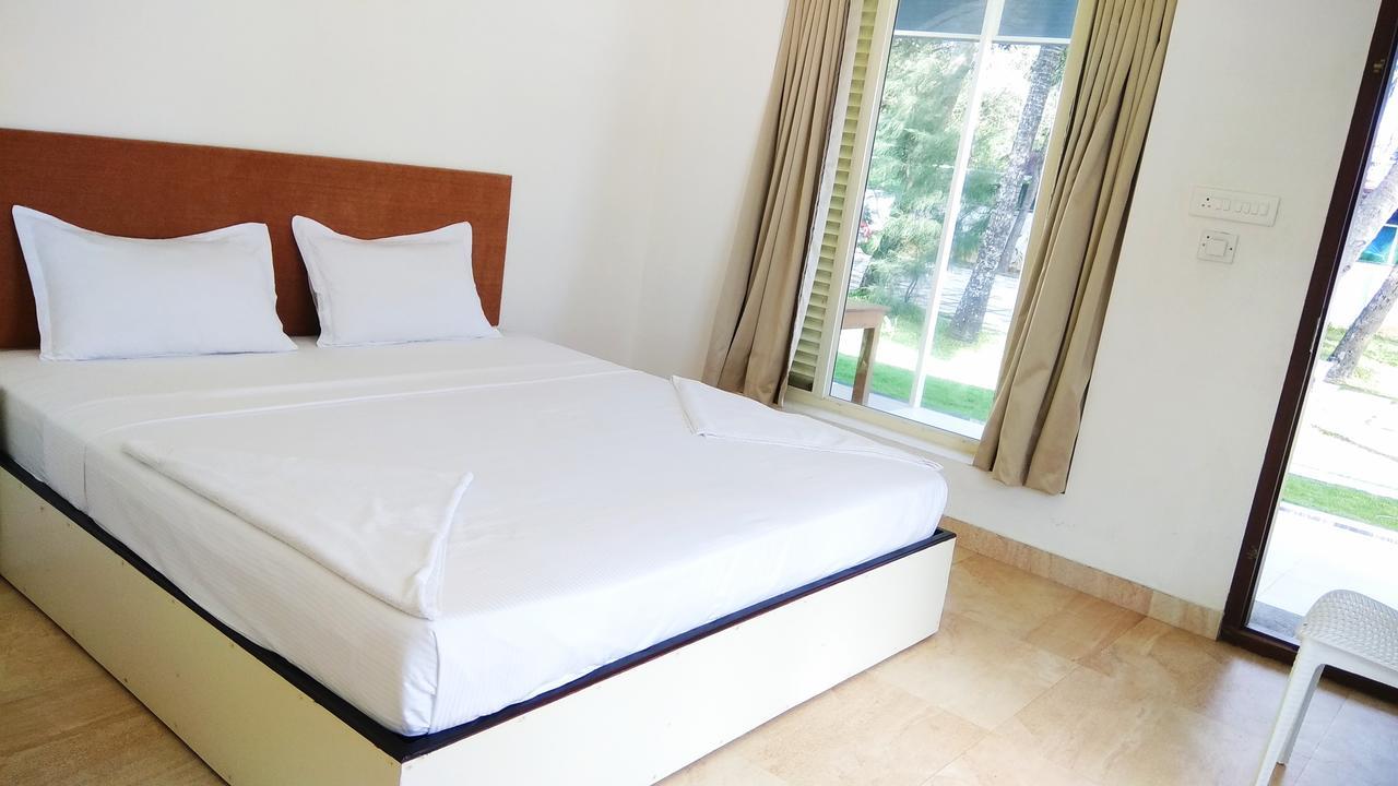 Cherai Natural Beach Hotel Cseráj-part Kültér fotó